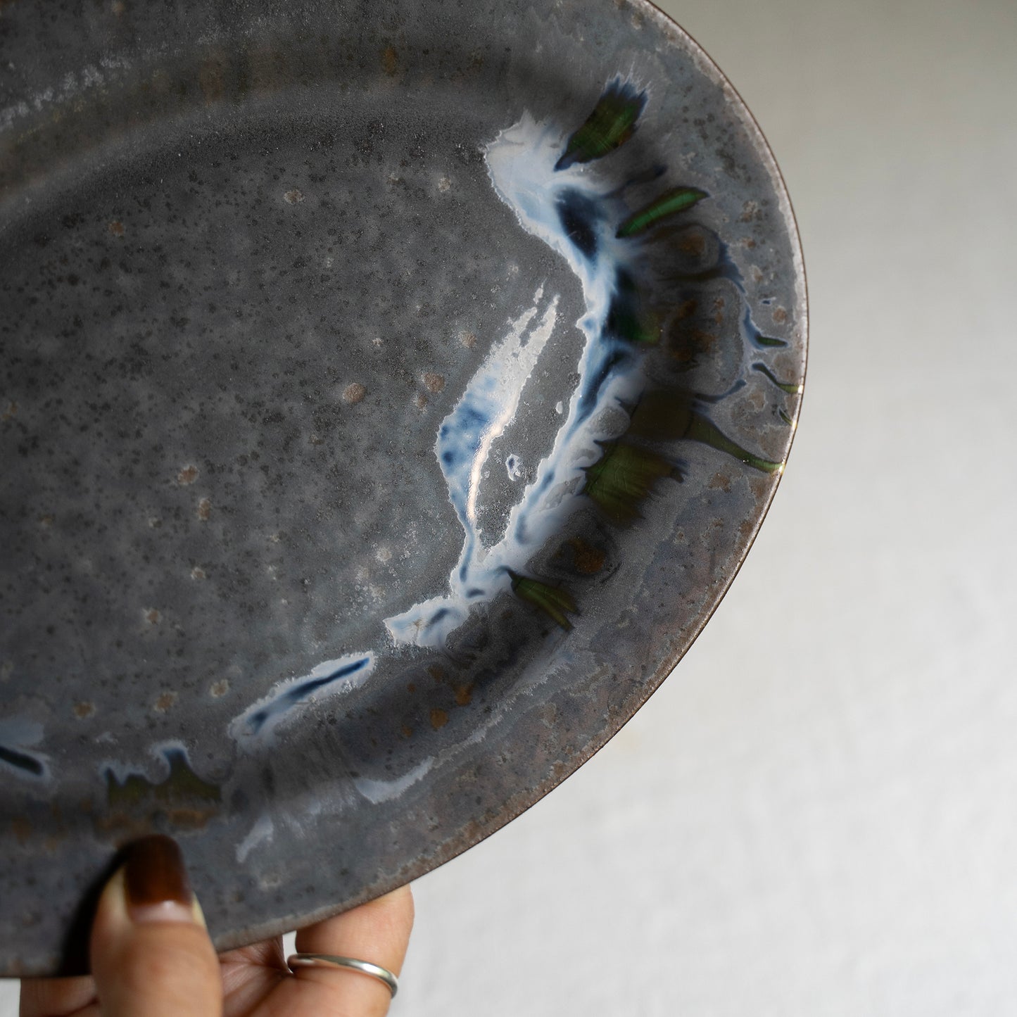 「yoshida pottery 黒と白の器」展