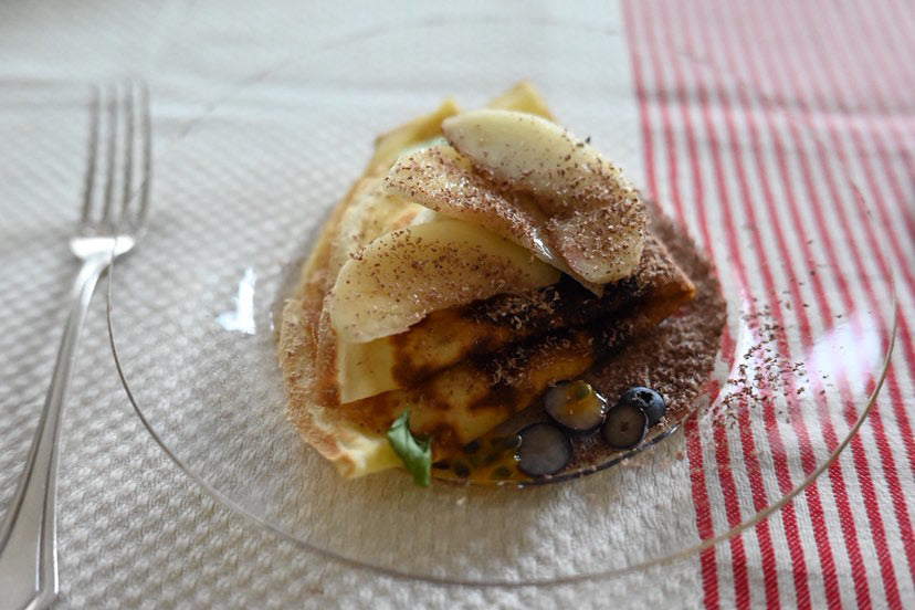 UNE PETITE MAISON  ガレット・デ・ロワを楽しむお茶会