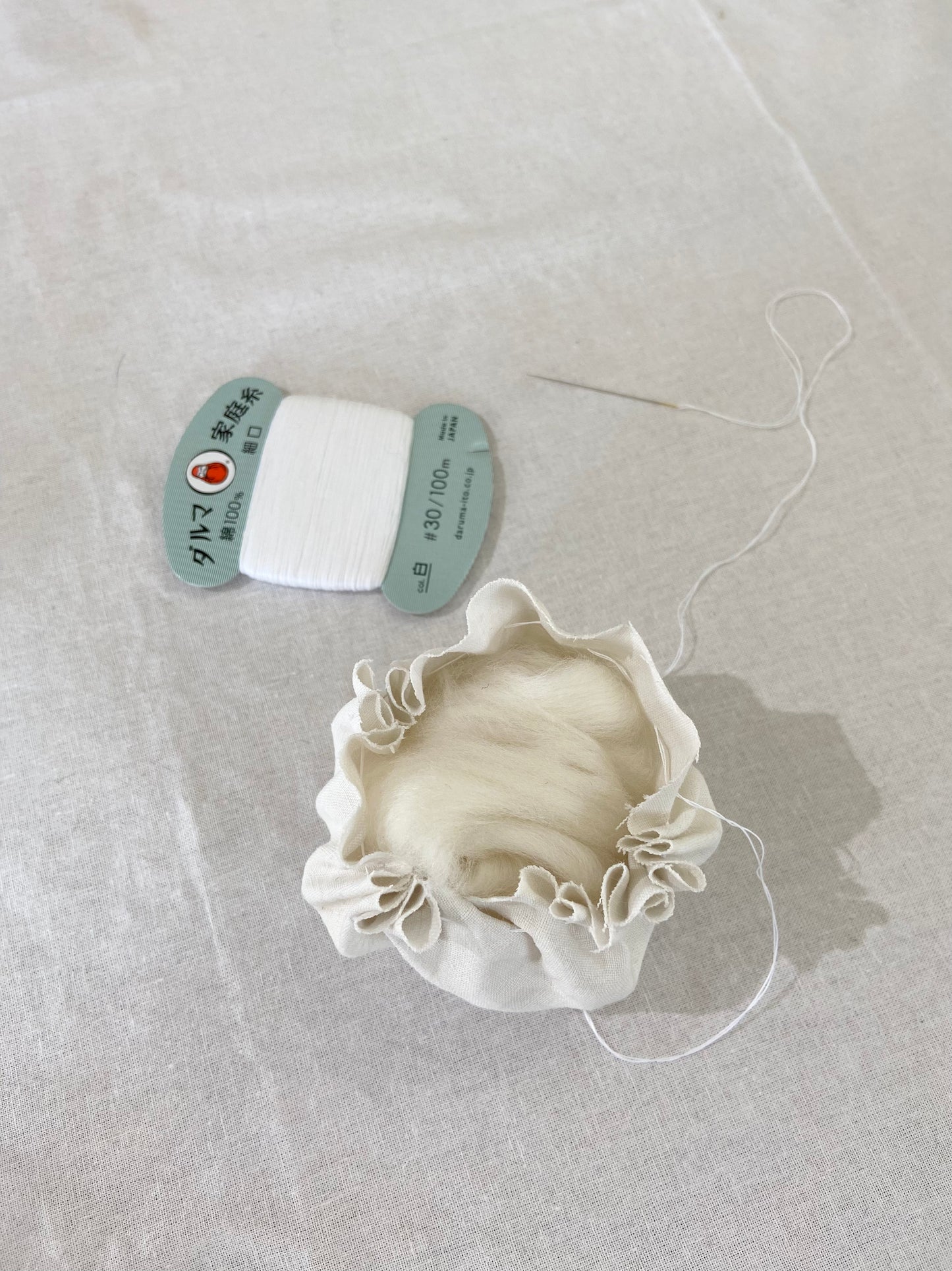 ラタンでつくるピンクッション